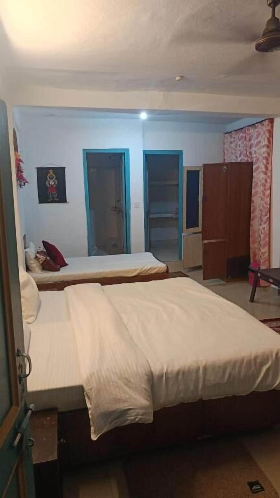 Double Room, Balcony | Free WiFi