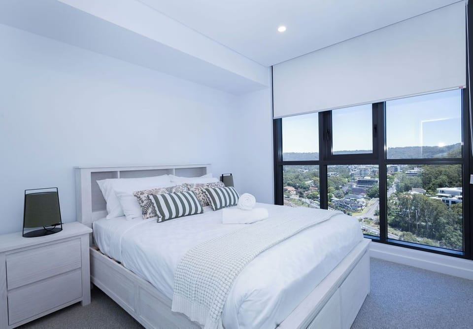Queen Bed 