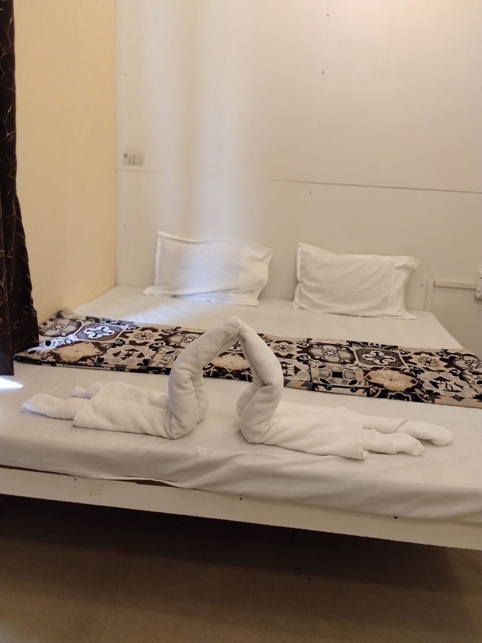 Double Room, Balcony | Free WiFi