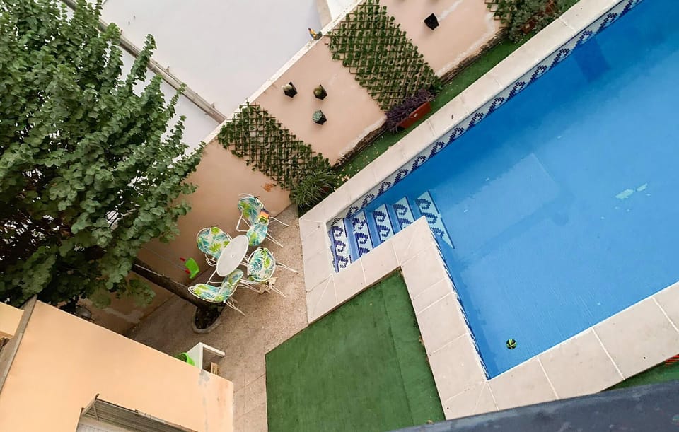 pool