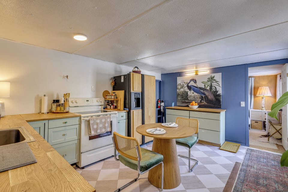House (2 Bedrooms) | Interior