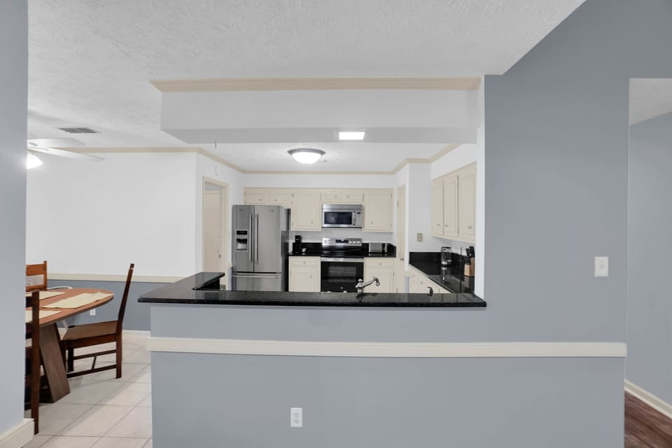 House | 4 bedrooms, high-speed internet