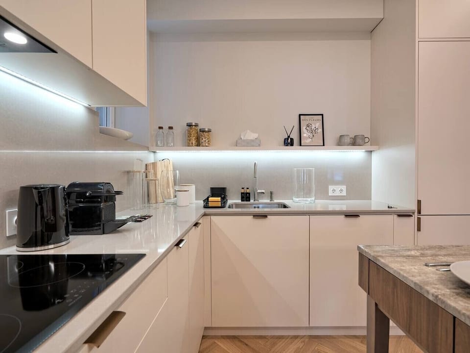 52m2 Apartment for 4 Guests in Gdańsk Center  | Book Now with RENTUJEMY.COM