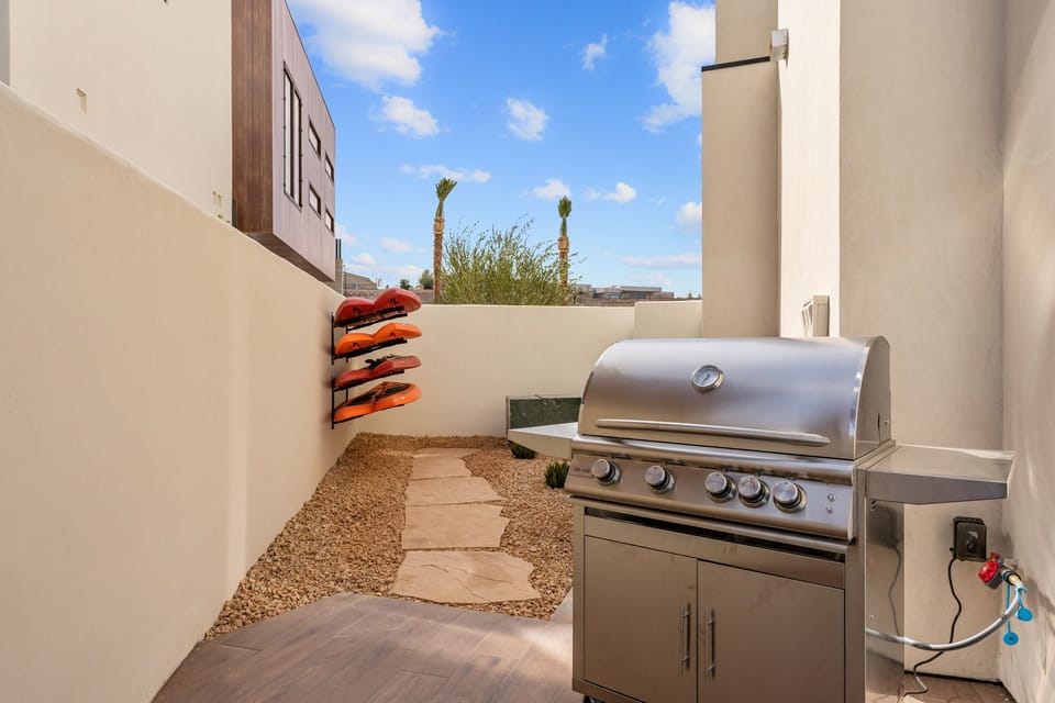 Unit A - BBQ Grill + Water Vessels