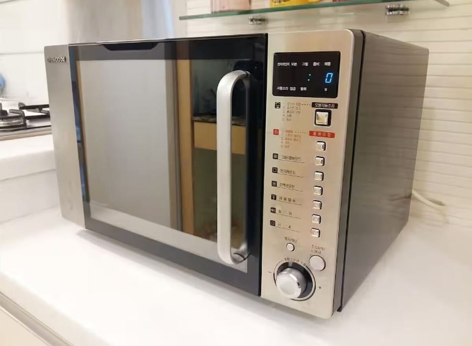 Microwave