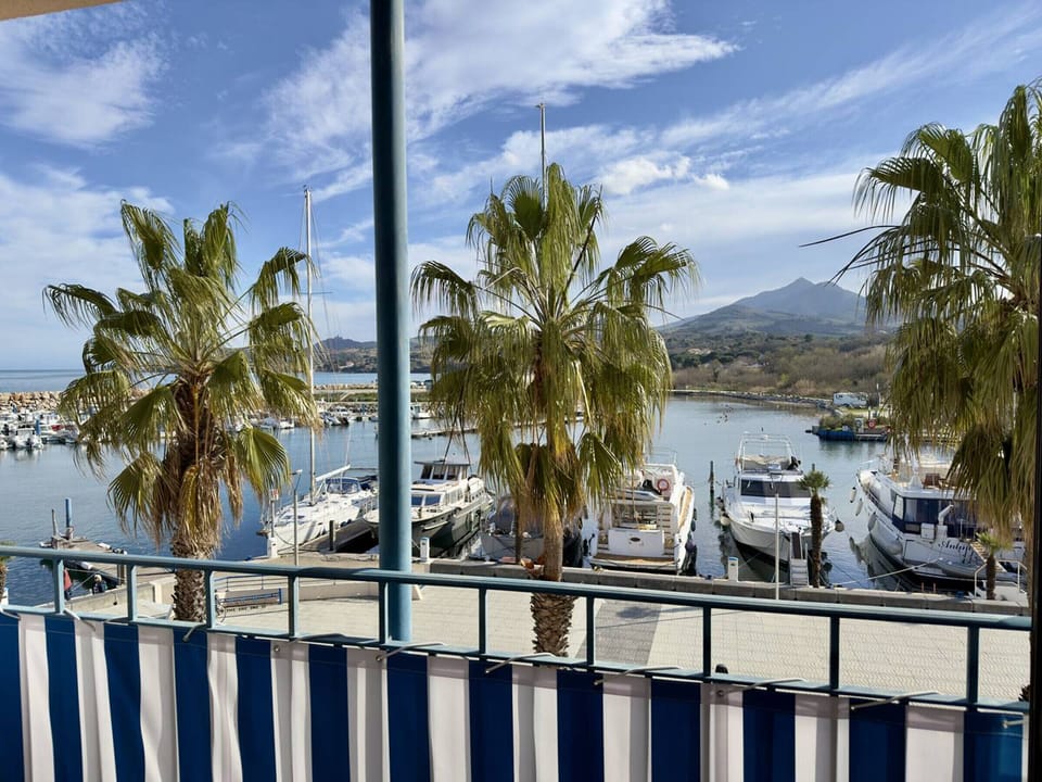 Marina