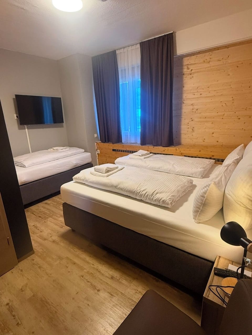 Basic Triple Room