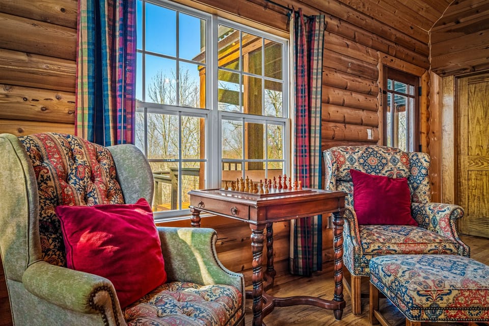 Wood Crest Cabin | Winter Views :)