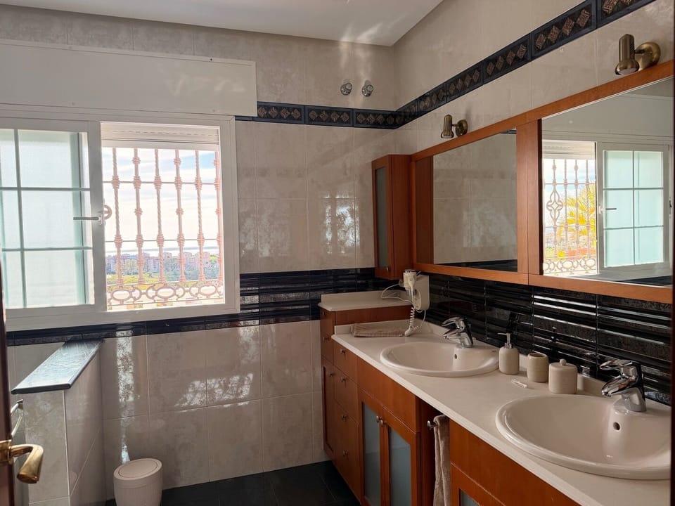 Luxury Suite, Balcony, Sea View | Bathroom | Bidet
