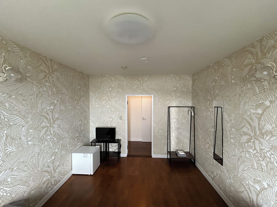 Single Room, Sea View | WiFi (free)