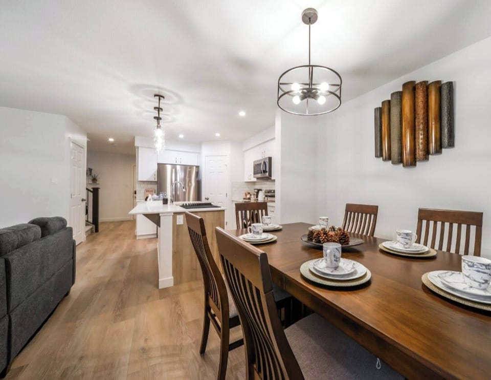 House, 3 Bedrooms | Dining room