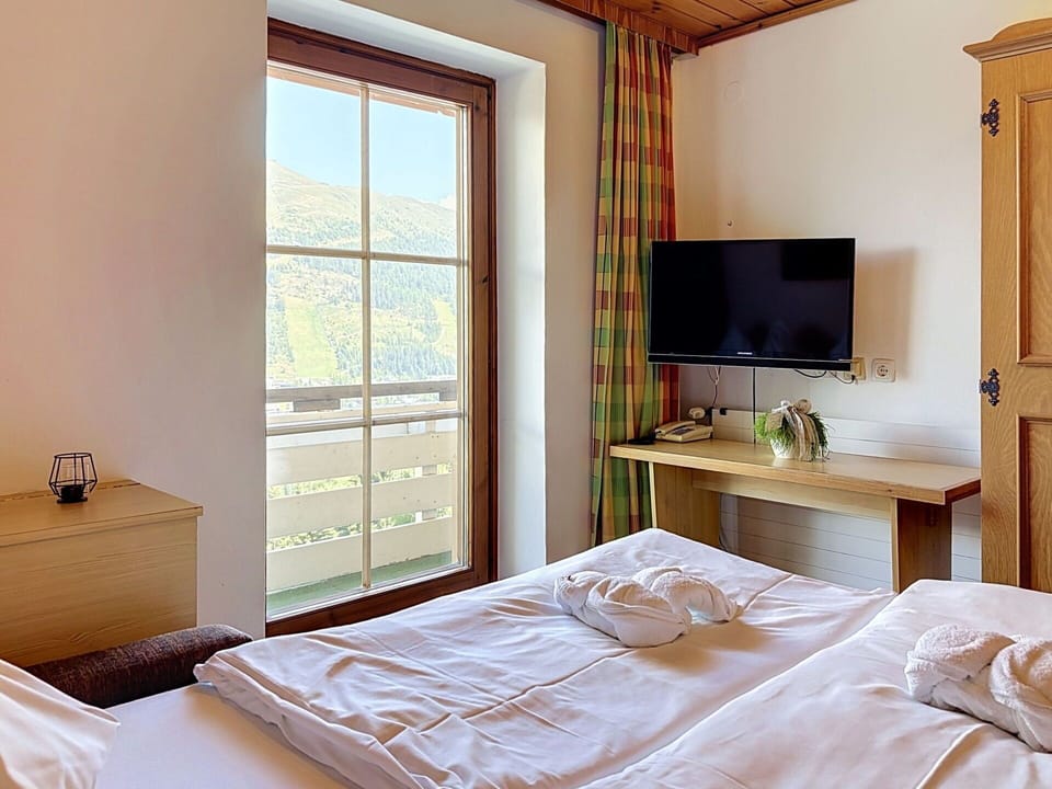Furniture, Chair, Balcony, Wood Stain, Kitchen & Dining Room Table, Hardwood, Eco Hotel, Hotel, Coffee Table, Armrest