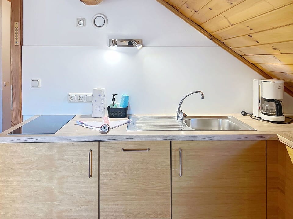 Wood, Flooring, Interior Design, Floor, Furniture, Plumbing Fixture, Sink, Kitchen, Countertop, Tap