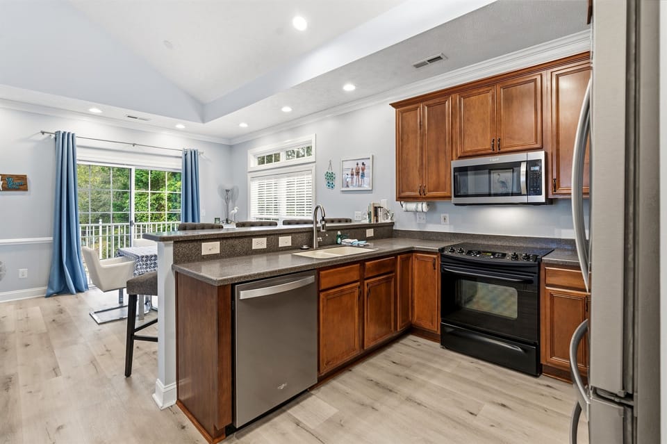 Well-equipped kitchen