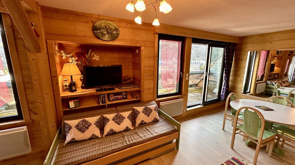 Apartment | Living room