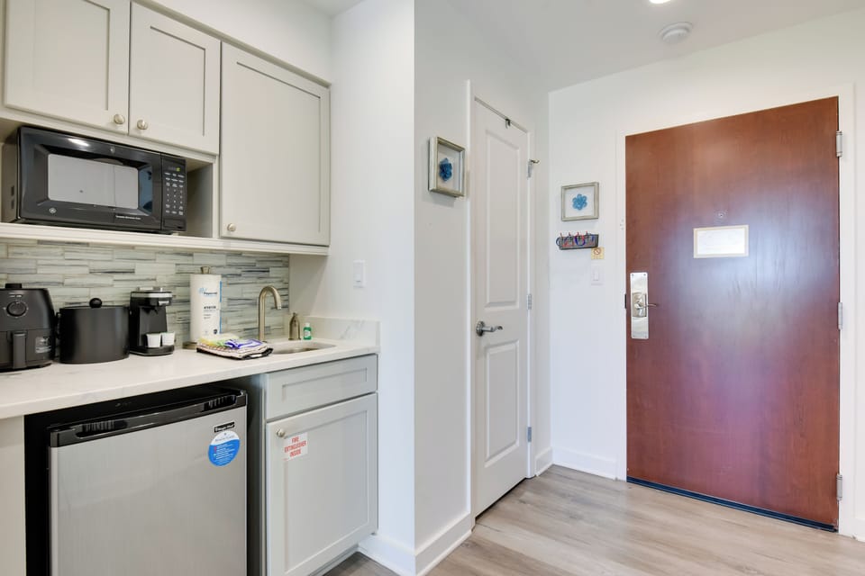 Apartment (0 Bedroom) | Interior