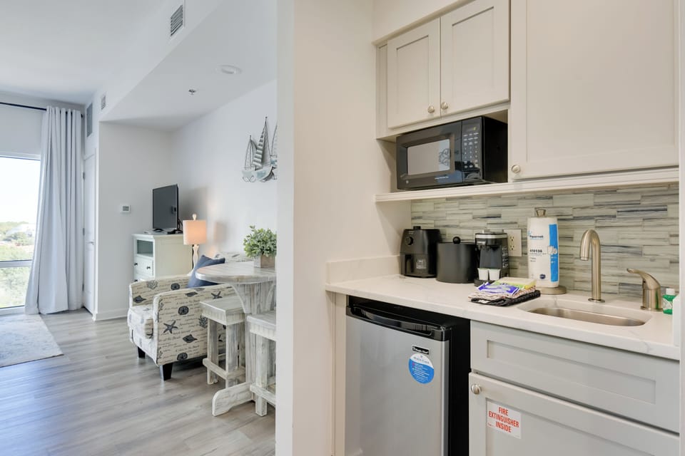 Apartment (0 Bedroom) | Interior