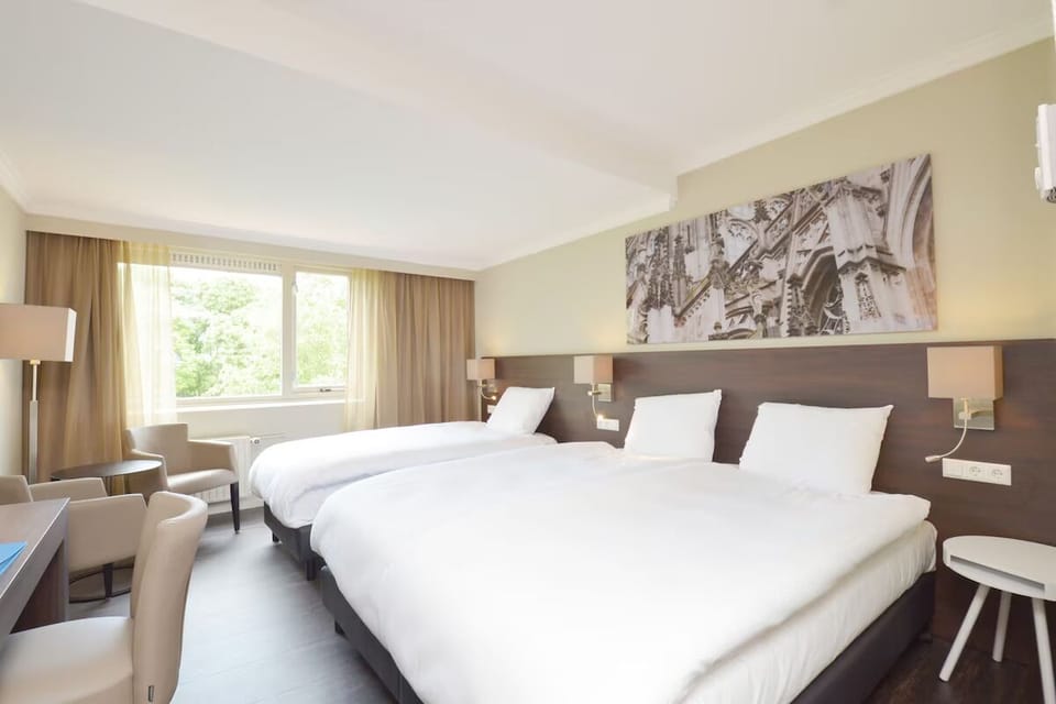 Wake up to daylight in a spacious twin room retreat.