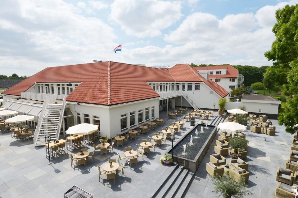 Soak up panoramic lake views from the expansive sun terrace.