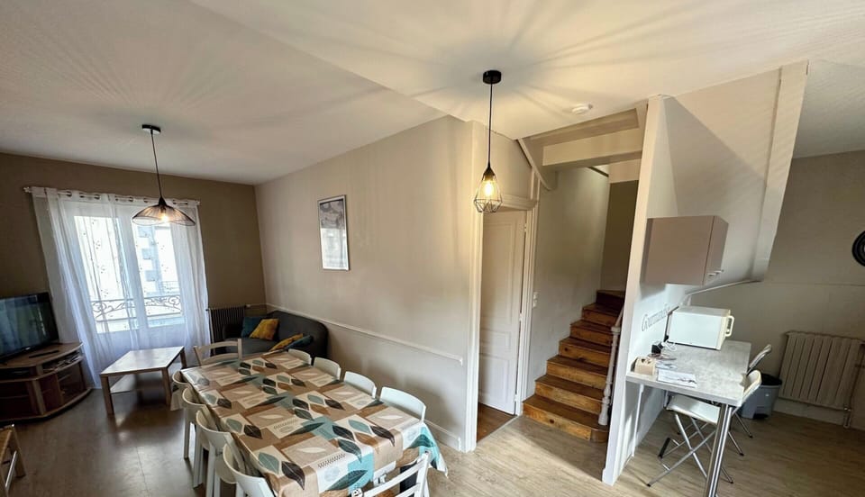 House | Dining