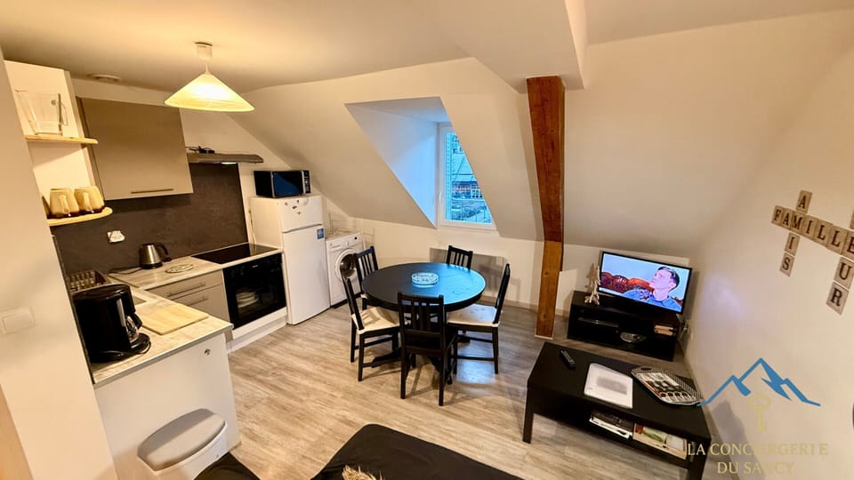Apartment | Living room