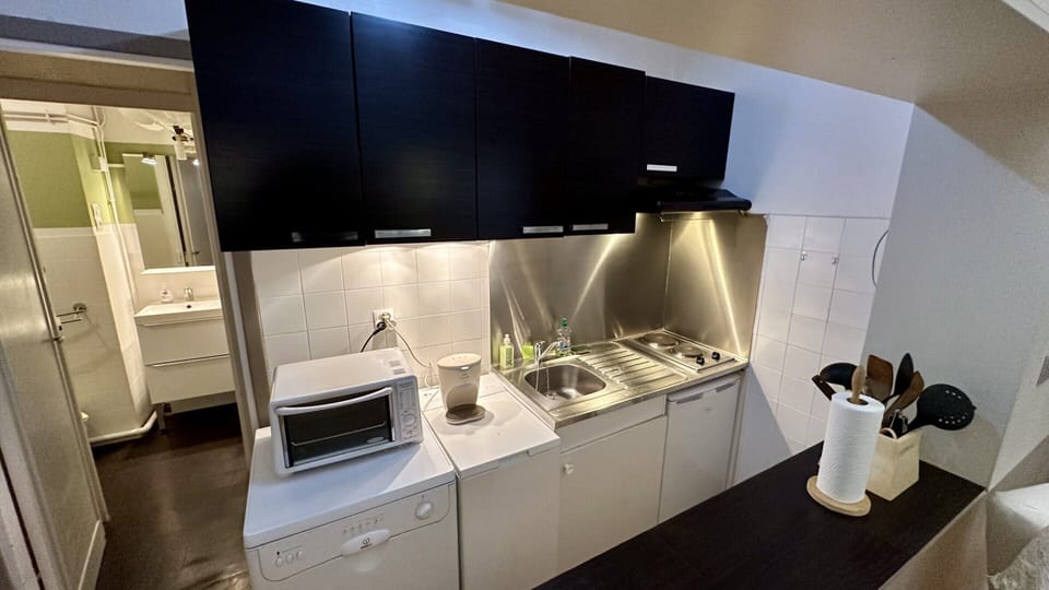 Apartment | Private kitchen | Highchair