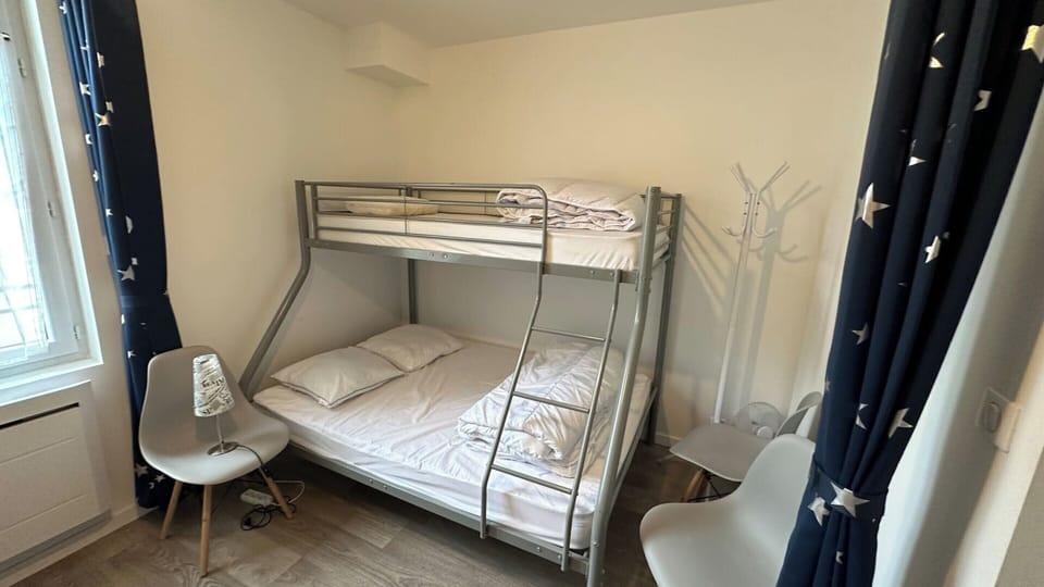 Apartment | 2 bedrooms, iron/ironing board