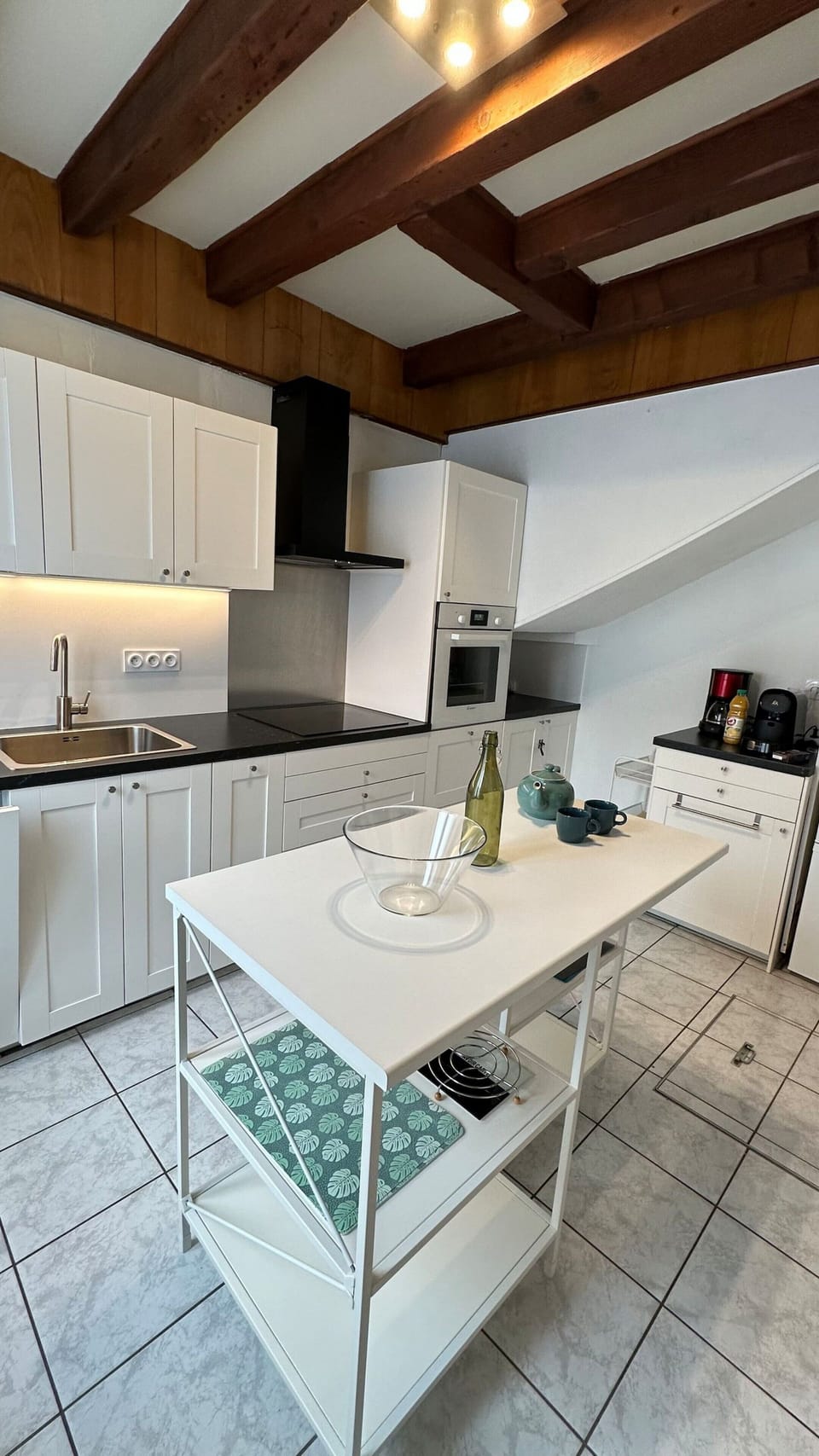 House | Private kitchen | Highchair, cleaning supplies