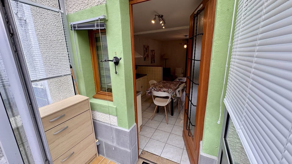 Apartment | Dining