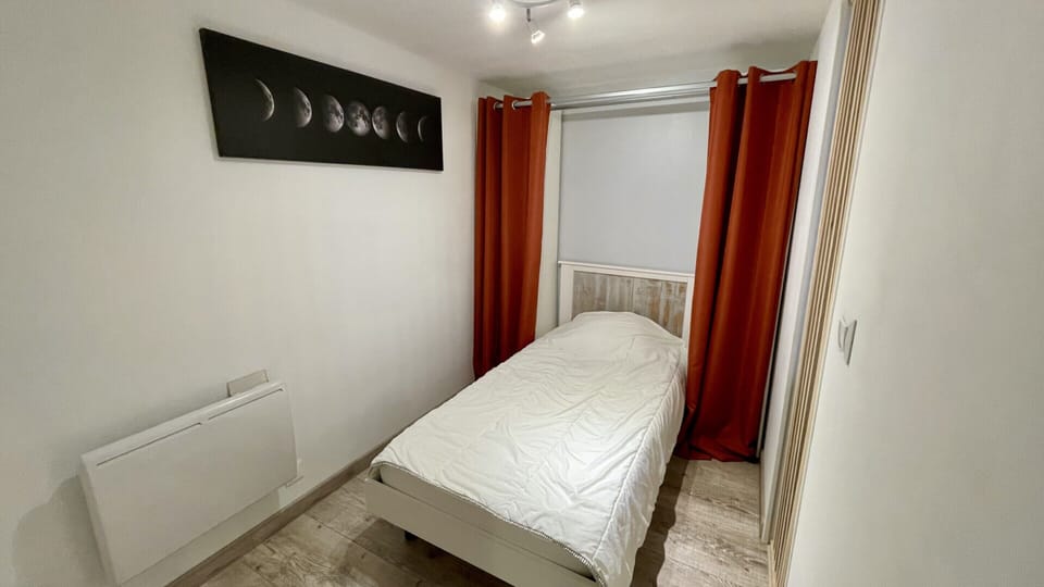 Apartment | 2 bedrooms, iron/ironing board