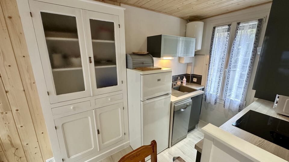 House | Private kitchen | Highchair