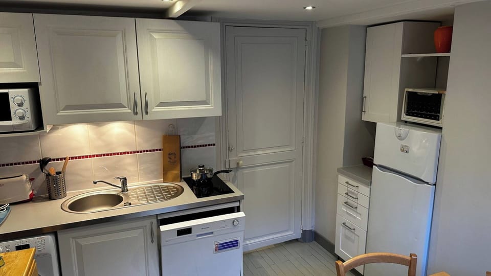Apartment | Private kitchen
