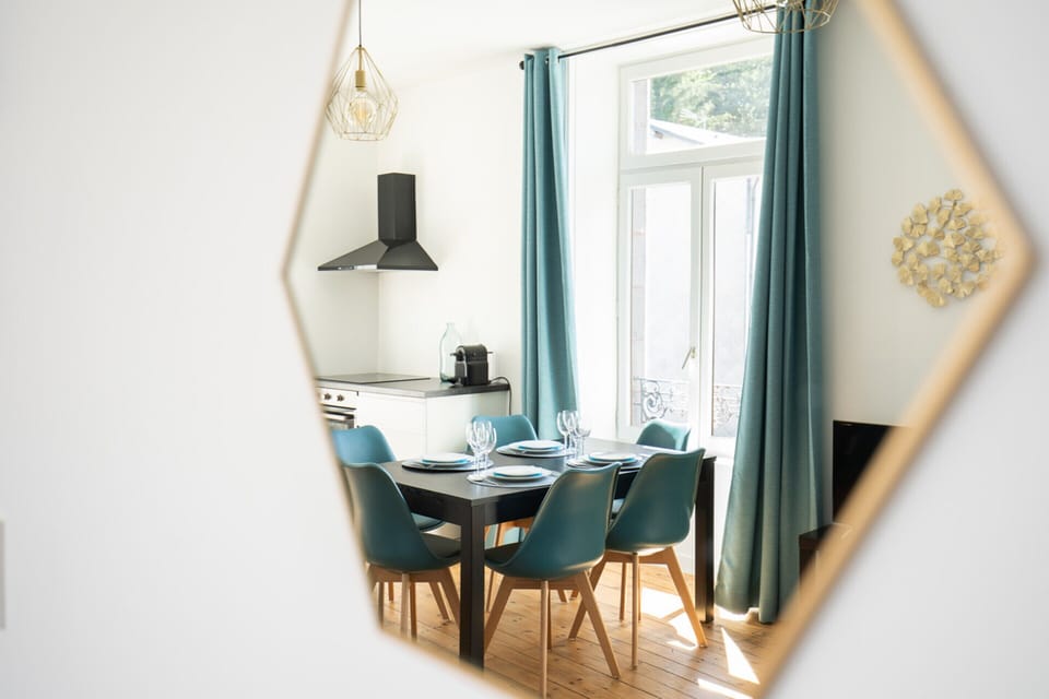 Apartment | Dining