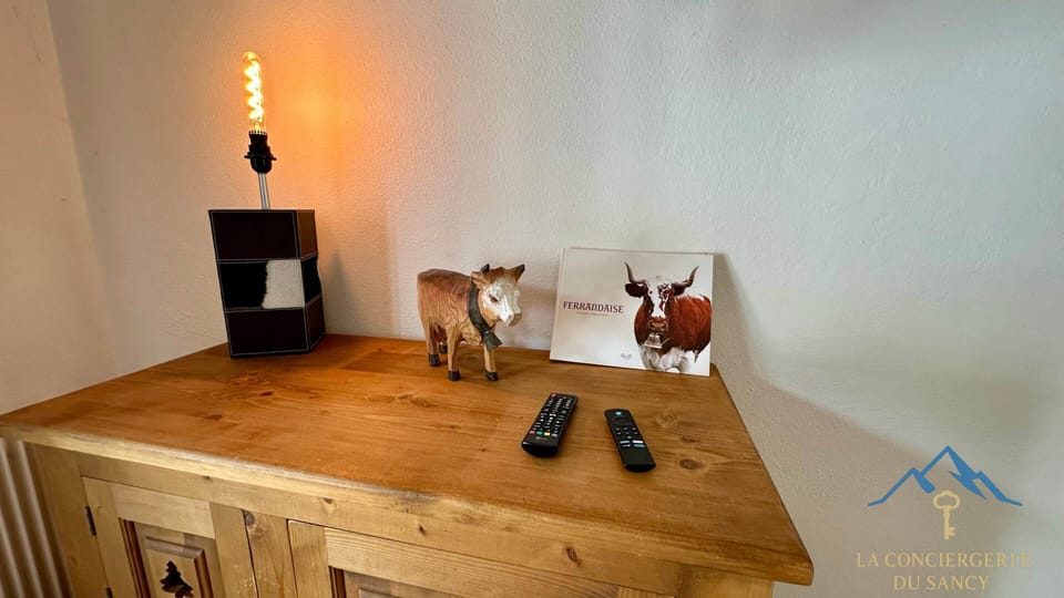 Apartment | Living room