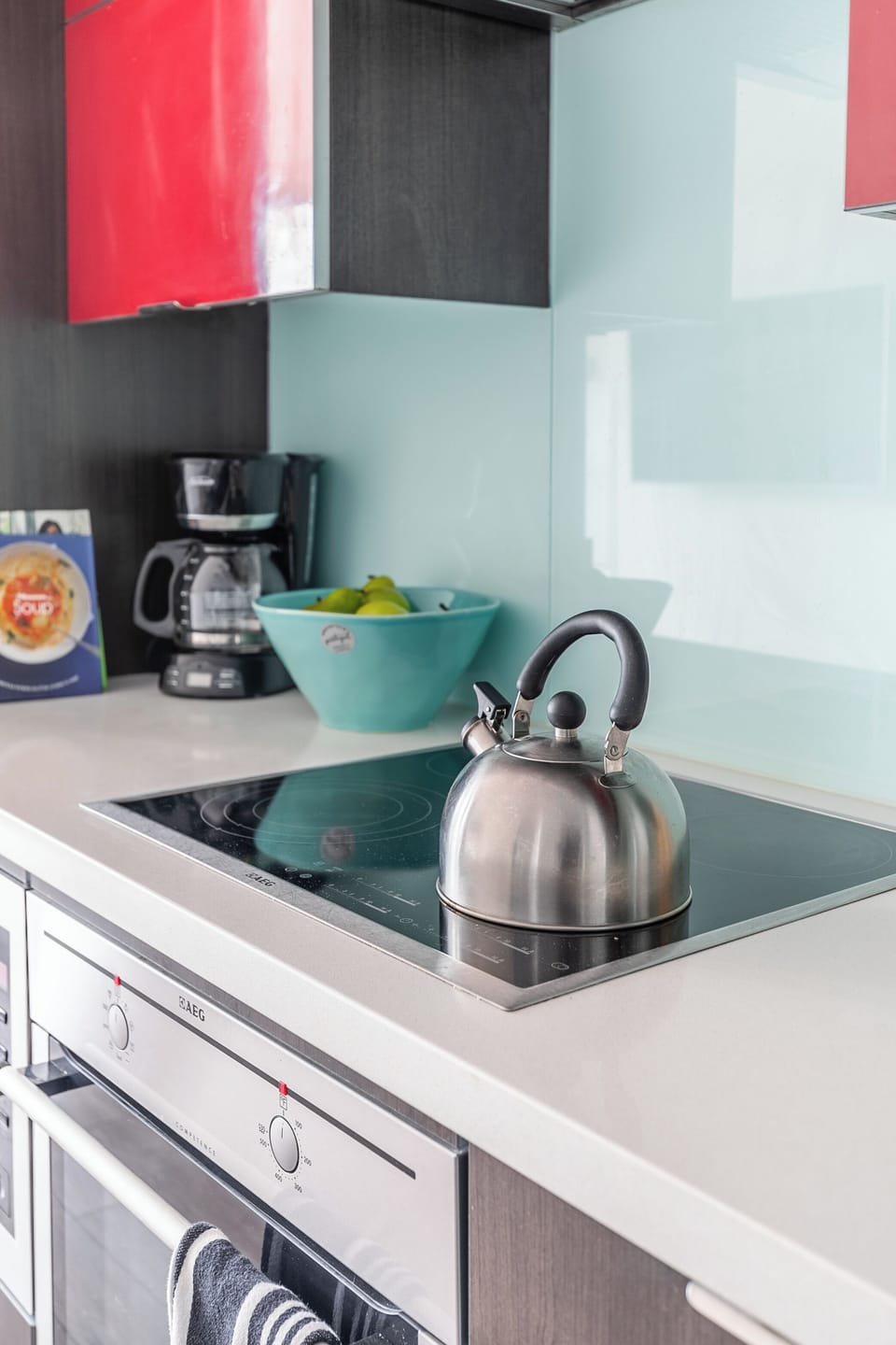 Business Apartment, City View | Private kitchen | Coffee/tea maker, electric kettle