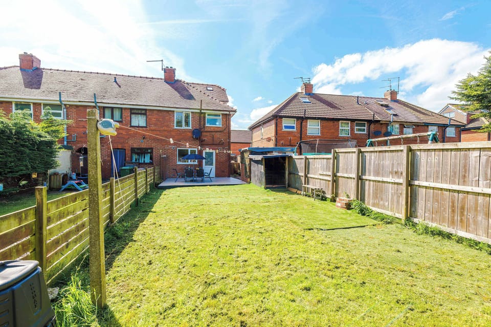Large private enclosed garden with lawn