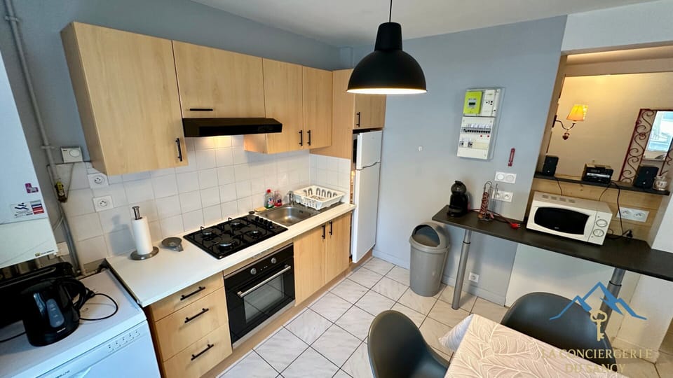 Apartment | Private kitchen | Highchair