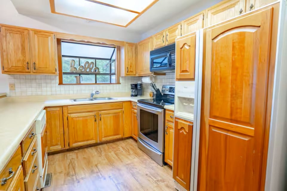 35 Mallard Kitchen