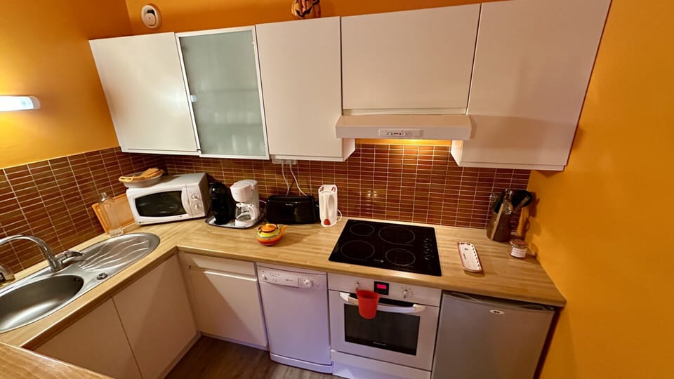 Apartment | Private kitchen