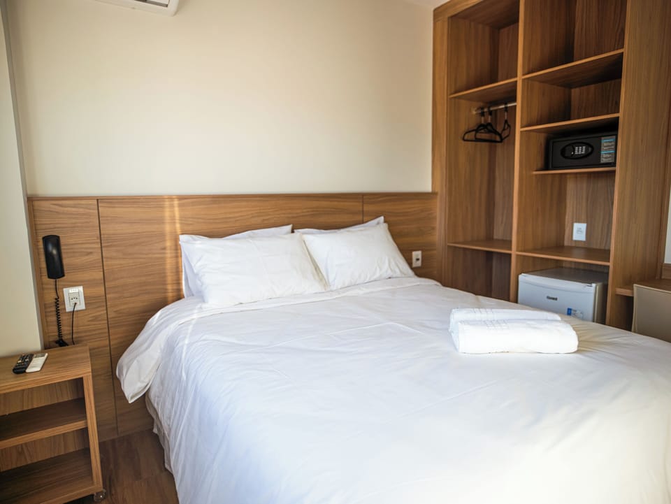 Comfort Double Room | In-room safe, free WiFi