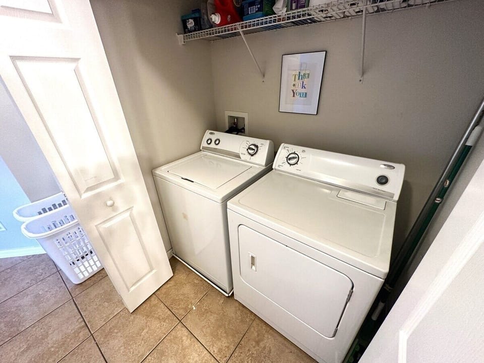 Very Near Disney 3 Bd Condo Walmart 1 Min Away 3 Bedroom Townhouse House in Osceola County