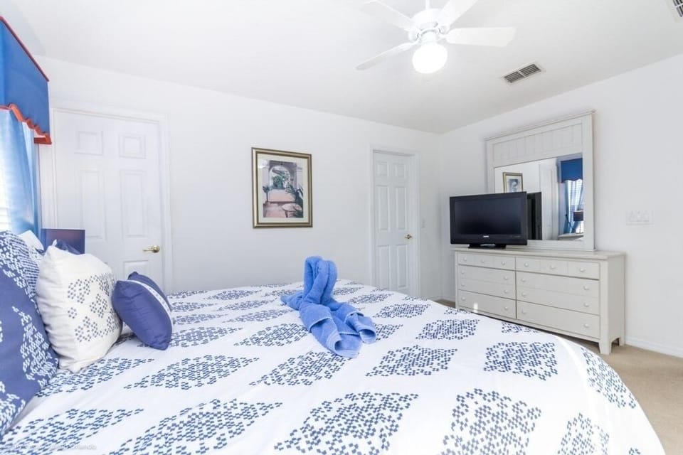 House, 4 Bedrooms | 4 bedrooms, desk, laptop workspace, iron/ironing board