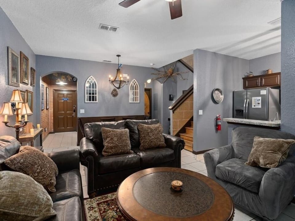 Townhome, 3 Bedrooms | Living area