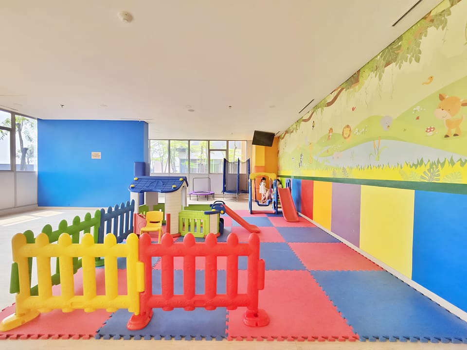 TenLira By SanLiving - 1BR - PIK Apartment in Jakarta