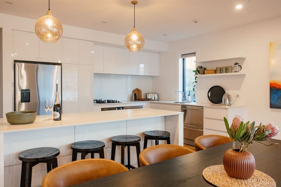 Breakfast bar
