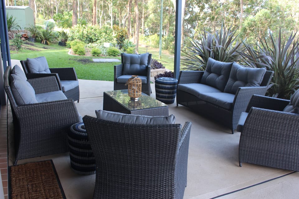 Outdoor Lounges
