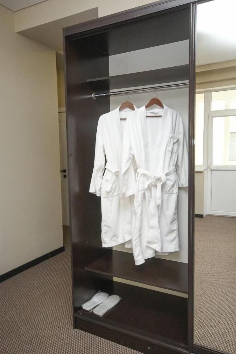 Superior Double Room, Balcony, Mountain View | Interior