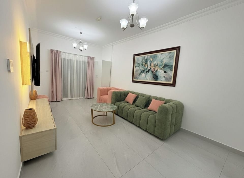 Deluxe Shared Dormitory, Balcony | Living area