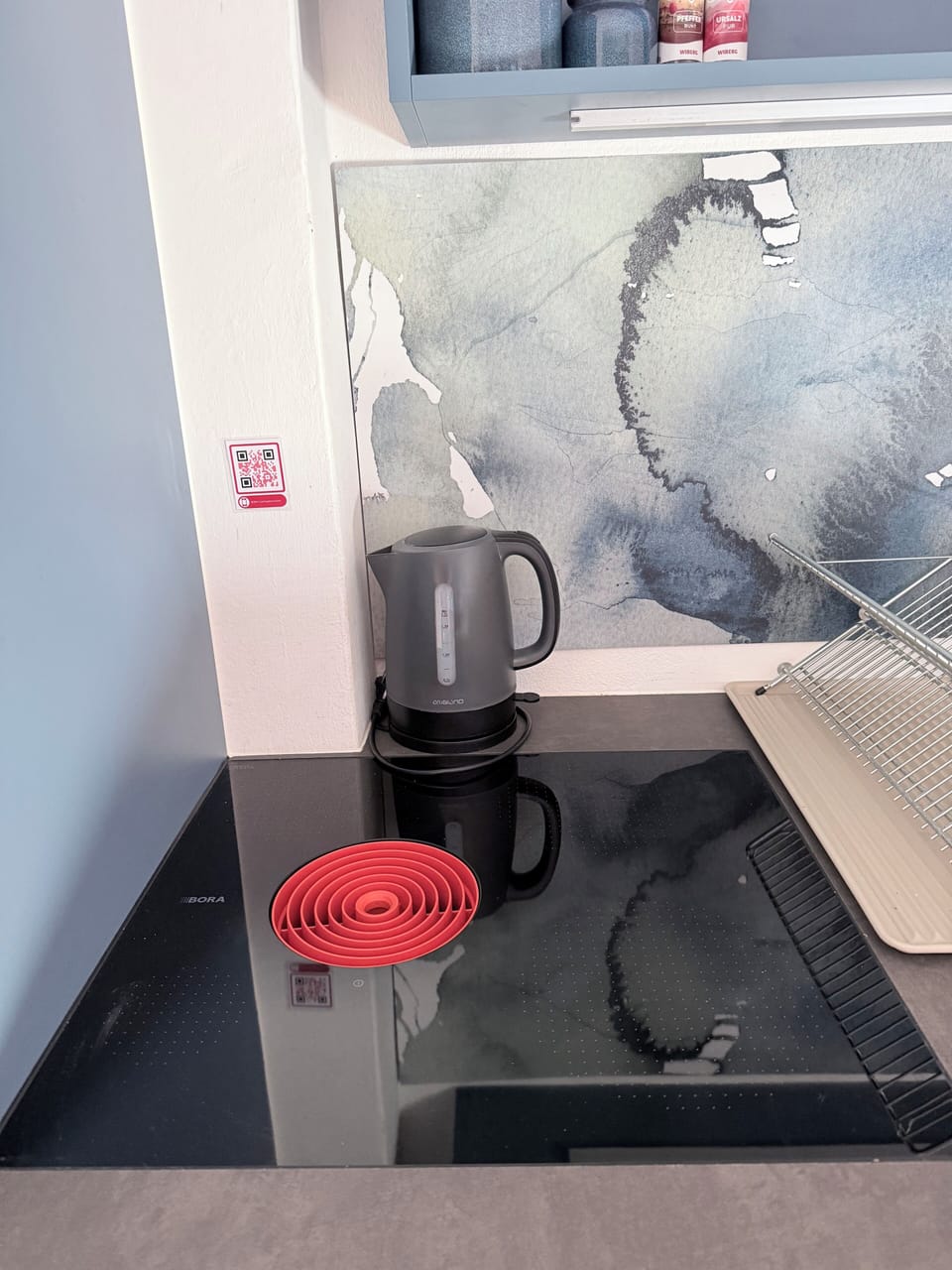 See Apartment mit Garten am See | Coffee and/or coffee maker