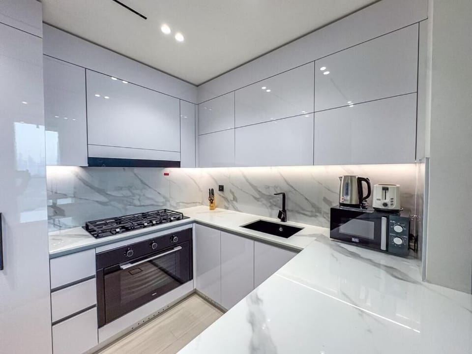 Apartment, Balcony | Private kitchen
